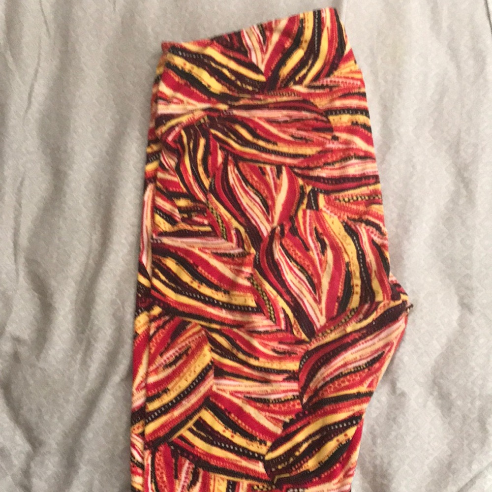 TC LuLaRoe leggings!!